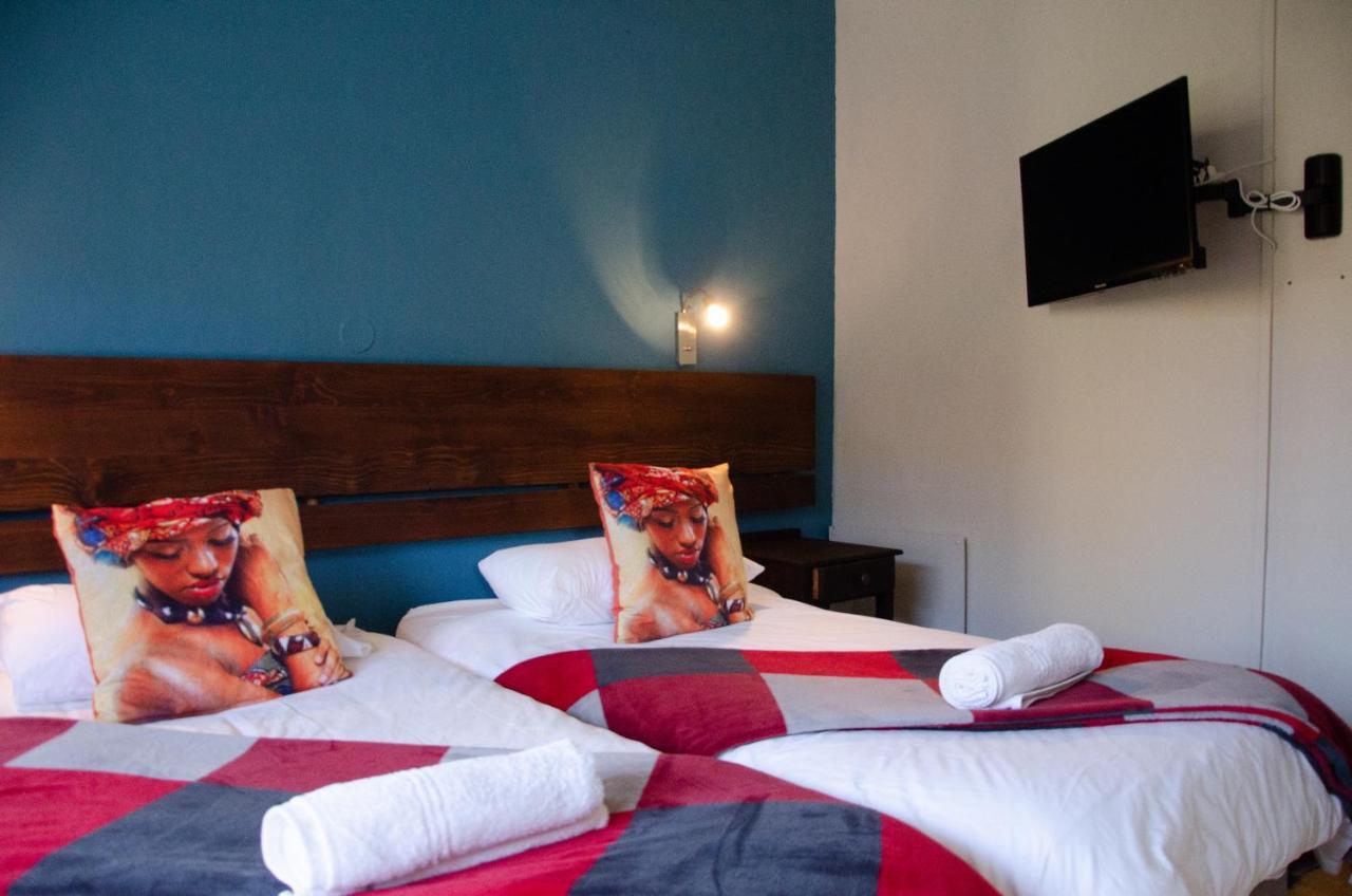 Desert Dew Guest House Hutchinson Екстериор снимка